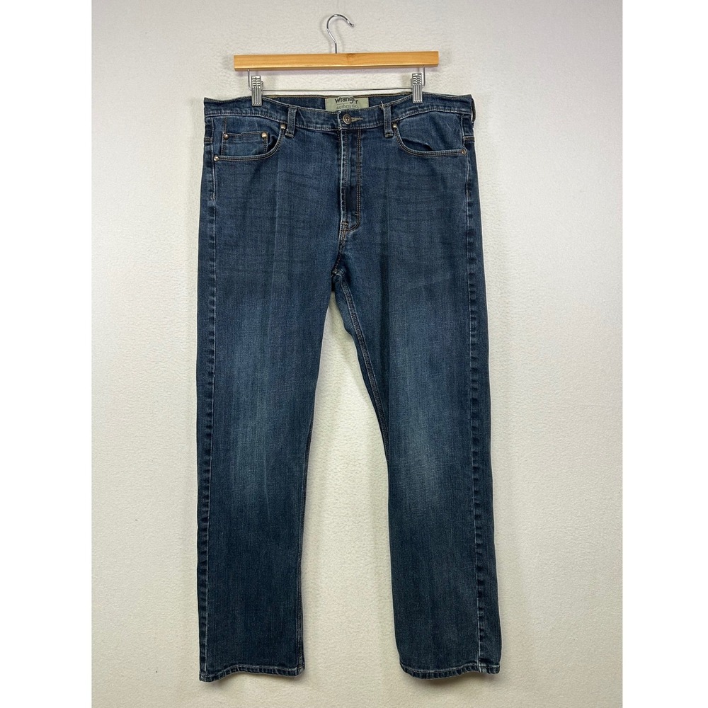 Classic Wrangler Authentics Mens 38x32 Dark Wash Straight Leg Stretch Jeans